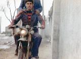 در حال دریافت تصویر  ...