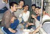 در حال دریافت تصویر  ...