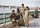 در حال دریافت تصویر  ...