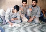 در حال دریافت تصویر  ...