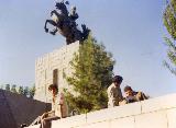 در حال دریافت تصویر  ...